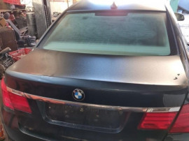 Dezmembrez Bmw seria 7