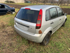 Dezmembrez Ford Fiesta