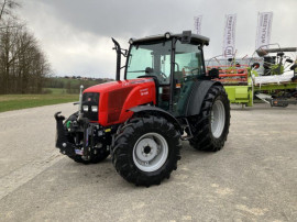 Massey Ferguson 2435 ST
