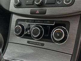 Inele cromate, ornament din aliaj lustruit