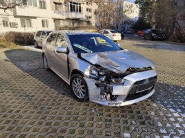 Mitsubishi Lancer Avariat An 2010 1.8i Acte valabile