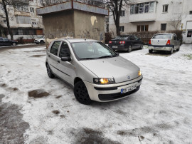 Fiat Punto 1. 2 benzina cu Acte valabile la zi