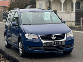 VW Touran 1.4 tsi 140 cp 157000 km