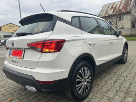 Seat Arona 2024 1000 cmc 96 Cp Model nou