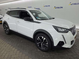 Peugeot 2008 1.2i Allure Pack - Benzina - Manual - 131 hp