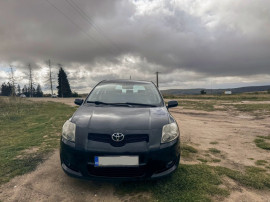 Toyota Auris 2.2