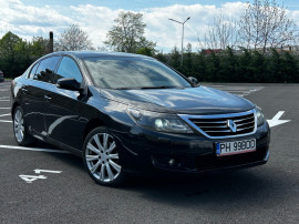 Renault Latitude 2011