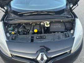 Renault Scenic diesel km 189000 euro 5