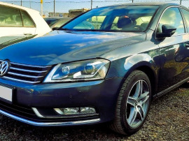 Volkswagen Passat Berlina cu Tractiune Integrala 2012