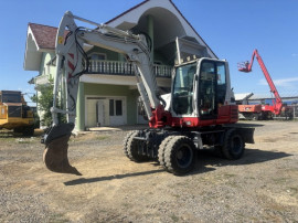 Excavator pe roti Takeuchi TB295W, 2017, 11.790 kg