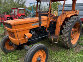 Tractor Fiat 550