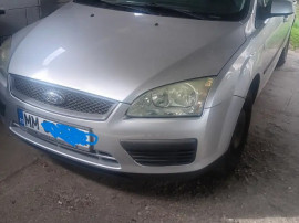 Ford Focus, AN 2006, DIESEL,motor 1600 , Pret 1350 euro