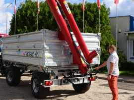 Snec hidraulic descarcat cereale din remorca