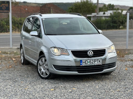 Vw Touran*1.9 TDI*cut.manuala 6+1*af.2007*clima*pilot*fiscal pe loc !