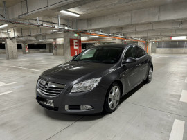 Opel Insignia 2.0 CDTI 160cp E5 edition sport sedan AN 2010 KM 219.000