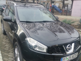 Nissan Qashqai +2