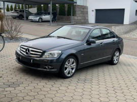 Mercedes C200 CGI BlueEFFICIENCY