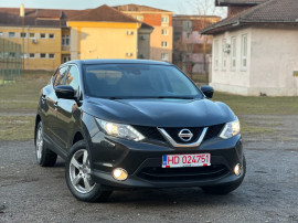 Nissan Qashqai*Tekna*2016*euro 6*camere 360*navigatie*1.5 D*factura!