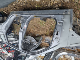 Bandou usa dreapta spate Volkswagen Touareg 2012