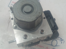 Broasca dreapta fata Volkswagen Touareg 2012