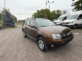 Dacia Duster avem 3 buc.!