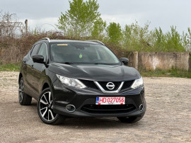 Nissan Qashqai Tekna+*BiXenon*2017*camere 360*navi*piele*1.6*panoramic