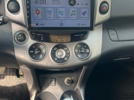 Toyota Rav 4 masina