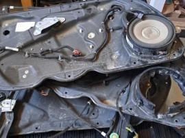 Macara geam fata VW/Audi – Passat B6, Golf 5, A4 B6 B7 B8, VW Touran