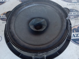 Boxa stanga spate Nissan Qashqai 2011