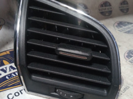Grila ventilatie stanga Skoda Fabia 3