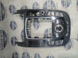 Consola centrala Audi A4 B8 2012