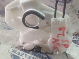 Broasca stanga spate Mitsubishi ASX 2012