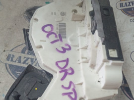 Broasca dreapta spate Skoda Octavia 3