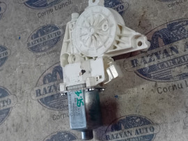 Motoras macara stanga fata Mercedes ML 350 2012