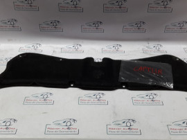 Pâsla capotă Renault Captur