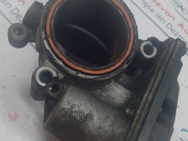 Clapeta acceleratie Volkswagen Passat B8 2.0