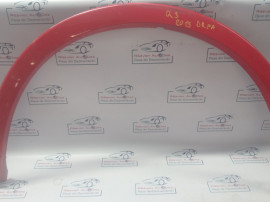 Bandou aripa dreapta fata Audi Q3 2013