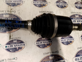 Planetara stanga fata BMW X3 2.0 2006