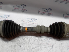 Planetara stanga fata Nissan Qashqai 1.6 Motorina 2013