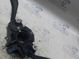 Manete Volkswagen Touran 2005