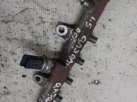 Rampa injectoare Nissan Qashqai 1.5 2011