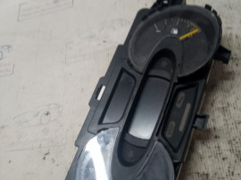 Ceasuri Bord UK Renault Captur 2015