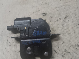 Broasca hayon Renault Grand Scenic 2013