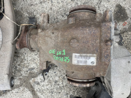 Grup spate BMW 330 3.0 2011