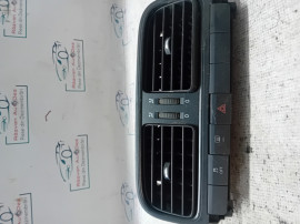 Grila ventilatie centrala Volkswagen Polo 2009