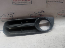 Grila proiector stanga Skoda Roomster 2011