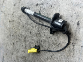 Capsa pirotehnică capota Mercedes ML 2012