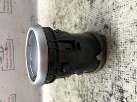 Grila ventilatie Nissan Qashqai 1.6 Motorina 2012