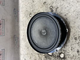 Boxa stanga spate Skoda Superb 3 Berlina 2017