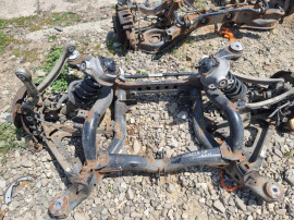 Punte spate Volkswagen Touareg 3.0 Motorina 2012